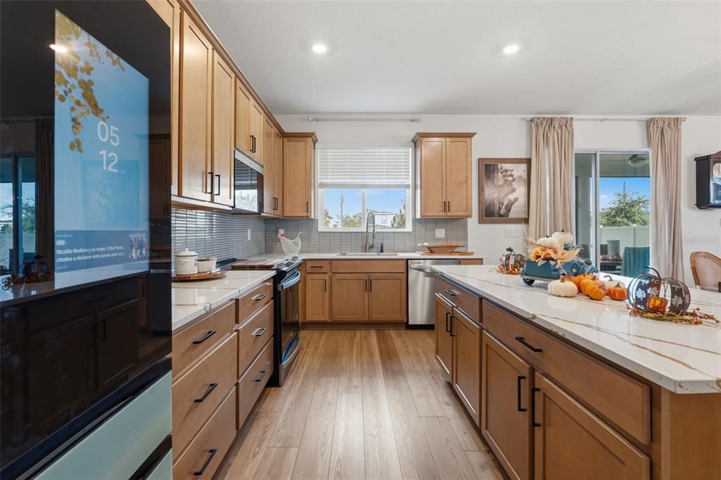 En Venta: $589,900 (5 camas, 2 baños, 2387 Pies cuadrados)