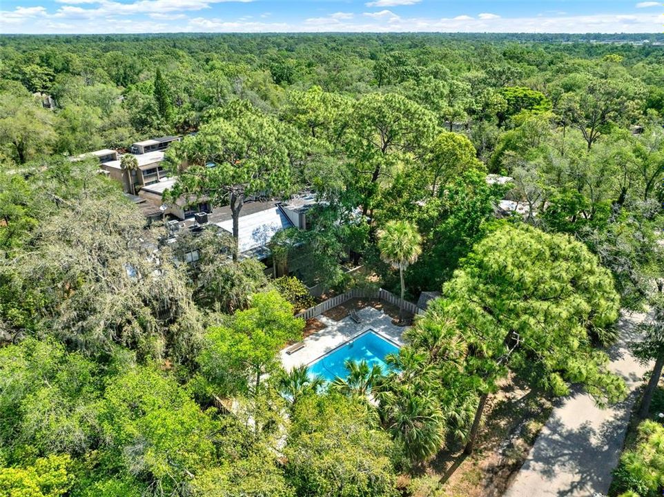 На продажу: $140,000 (2 спален, 2 ванн, 1197 Квадратных фут)