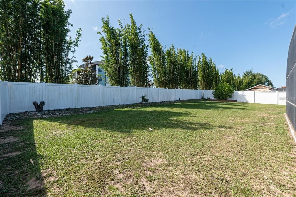 В аренду: $2,595 (4 спален, 2 ванн, 1727 Квадратных фут)