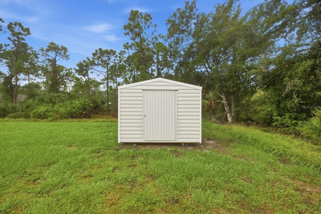 For Sale: $299,900 (2 beds, 2 baths, 1245 Square Feet)