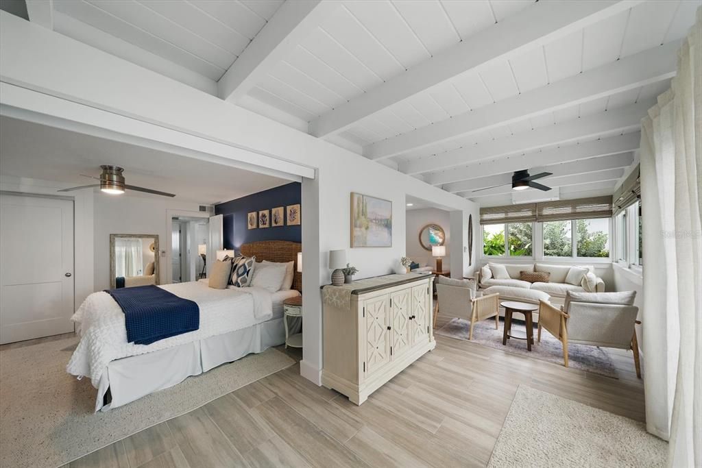 For Rent: $4,900 (2 beds, 2 baths, 1357 Square Feet)