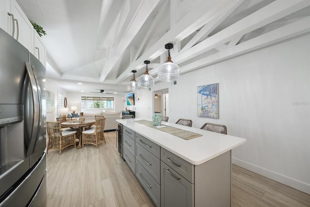 For Rent: $4,900 (2 beds, 2 baths, 1357 Square Feet)