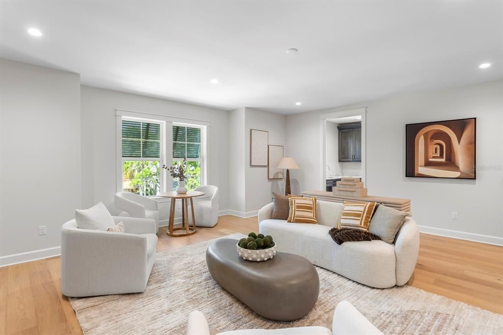 For Sale: $3,300,000 (5 beds, 5 baths, 5554 Square Feet)