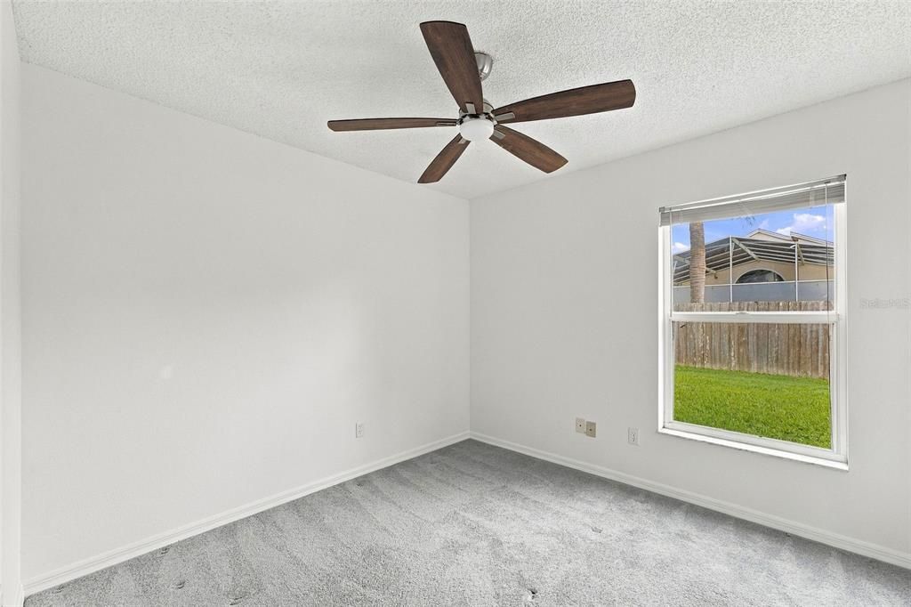 En Venta: $445,000 (4 camas, 2 baños, 1899 Pies cuadrados)
