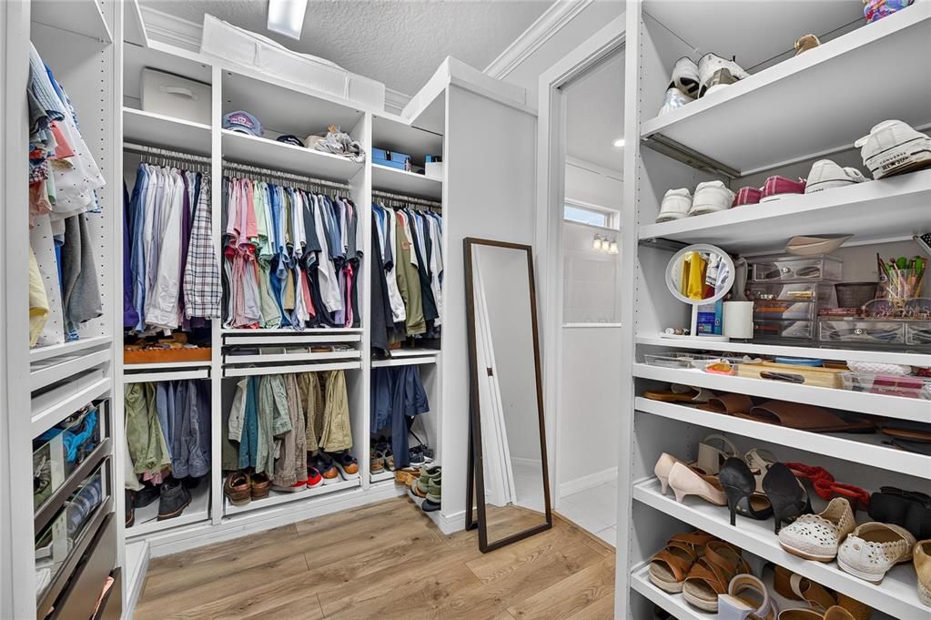 На продажу: $469,000 (4 спален, 2 ванн, 2687 Квадратных фут)