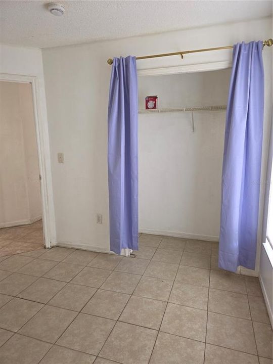 В аренду: $1,995 (3 спален, 2 ванн, 1070 Квадратных фут)