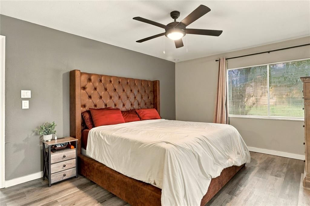 En Venta: $370,000 (3 camas, 2 baños, 1476 Pies cuadrados)