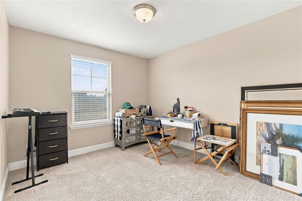 For Sale: $350,000 (3 beds, 3 baths, 2282 Square Feet)