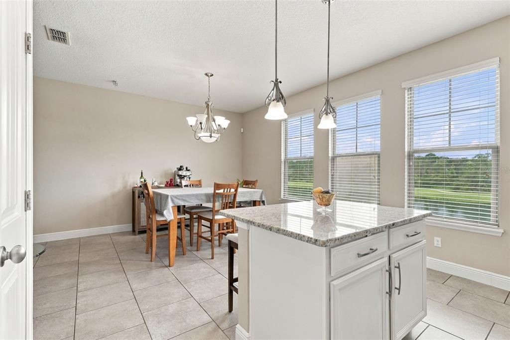 For Sale: $350,000 (3 beds, 3 baths, 2282 Square Feet)