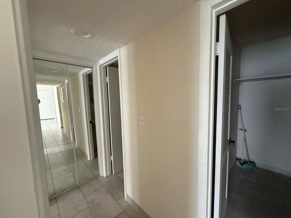 En Venta: $130,000 (2 camas, 2 baños, 895 Pies cuadrados)