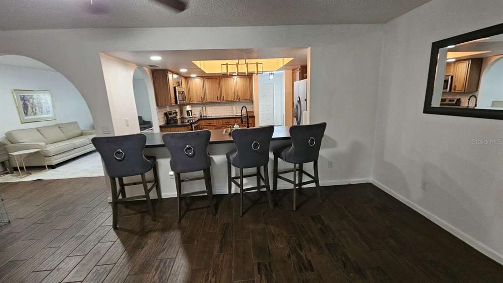 For Sale: $367,900 (3 beds, 2 baths, 1861 Square Feet)