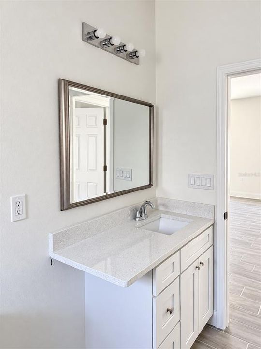 En Venta: $399,900 (3 camas, 2 baños, 1655 Pies cuadrados)