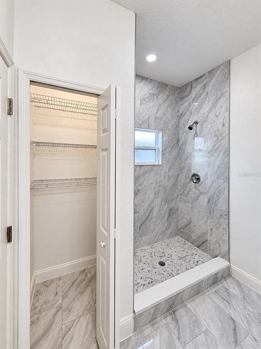 En Venta: $399,900 (3 camas, 2 baños, 1655 Pies cuadrados)