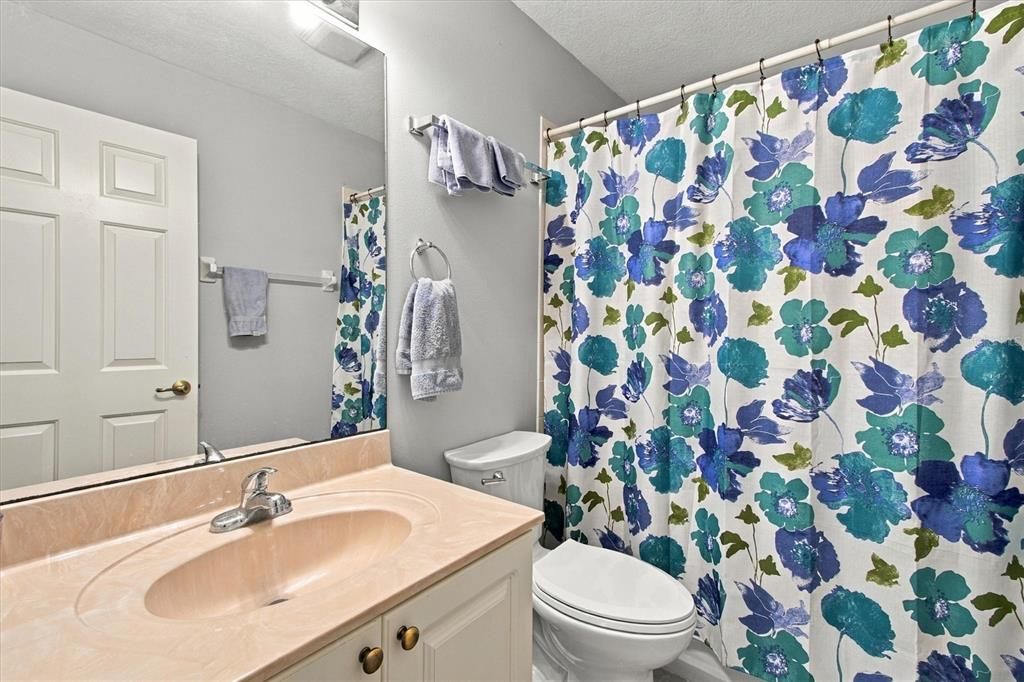 En Venta: $359,900 (3 camas, 2 baños, 1794 Pies cuadrados)