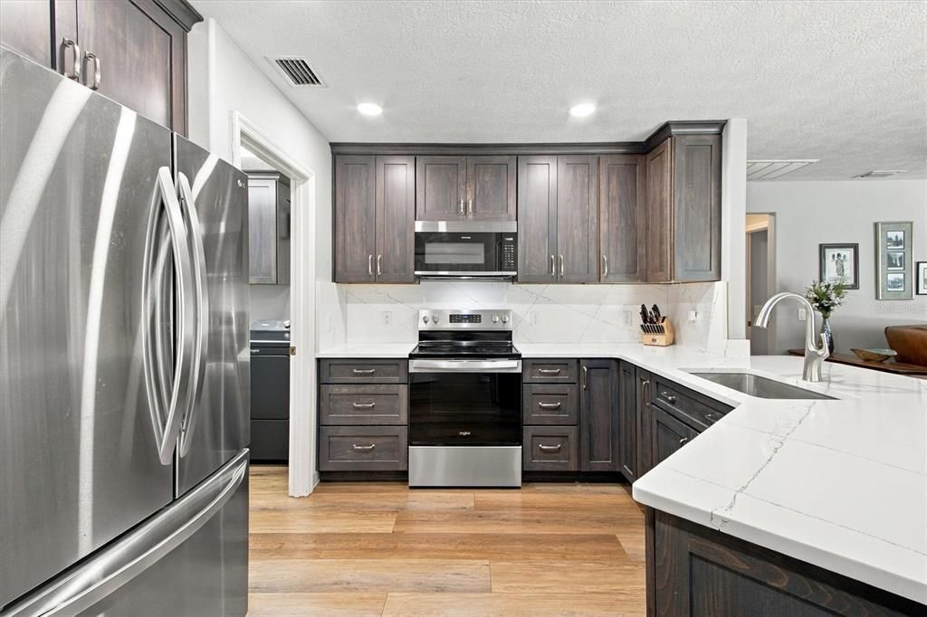 En Venta: $359,900 (3 camas, 2 baños, 1794 Pies cuadrados)