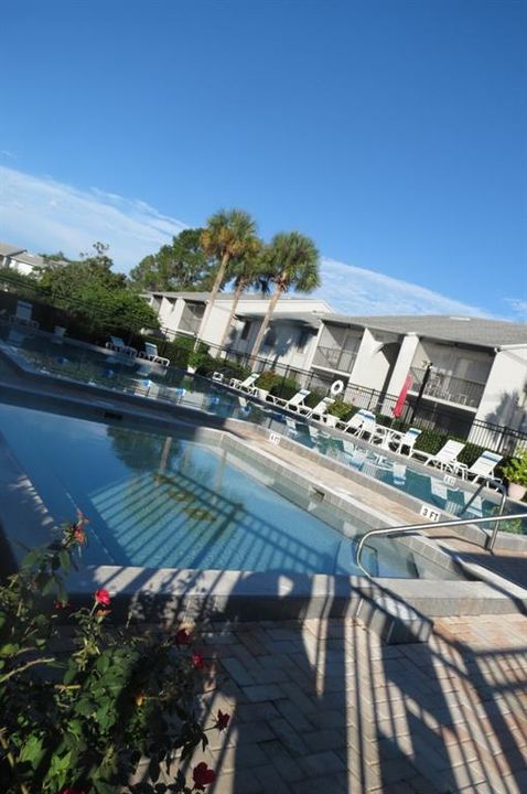 For Rent: $1,400 (2 beds, 2 baths, 1025 Square Feet)