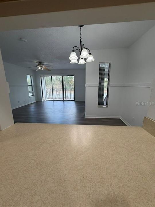 For Rent: $1,400 (2 beds, 2 baths, 1025 Square Feet)