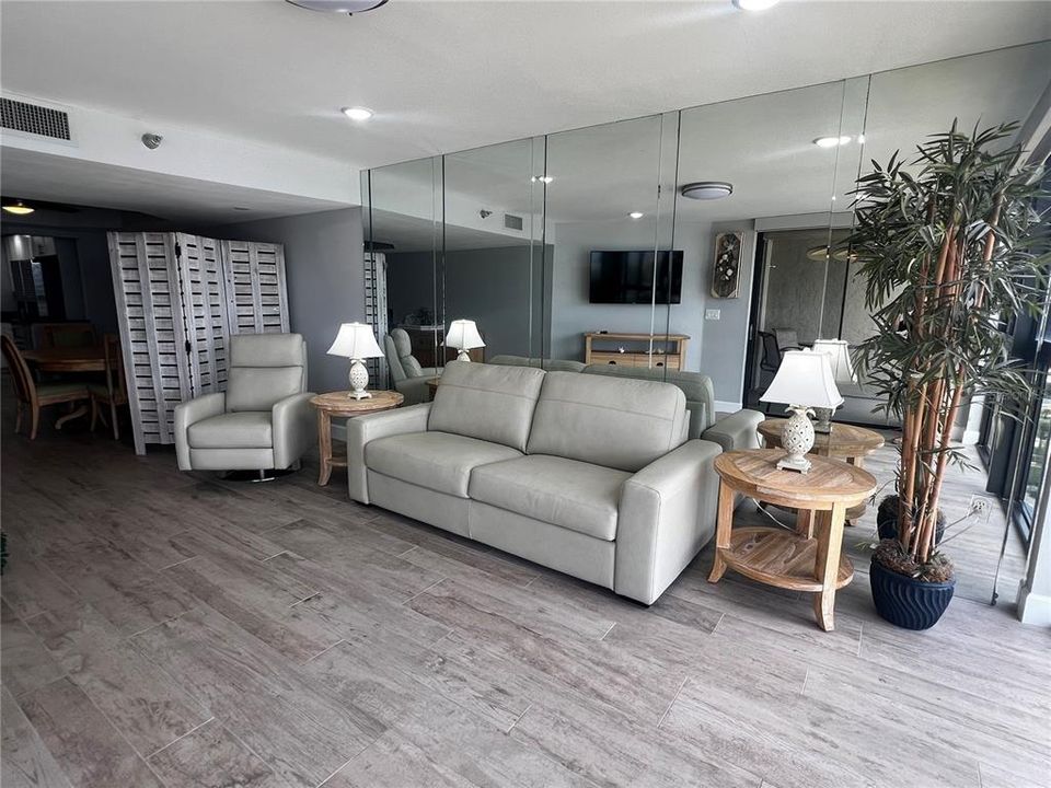 En Renta: $3,200 (1 camas, 1 baños, 885 Pies cuadrados)