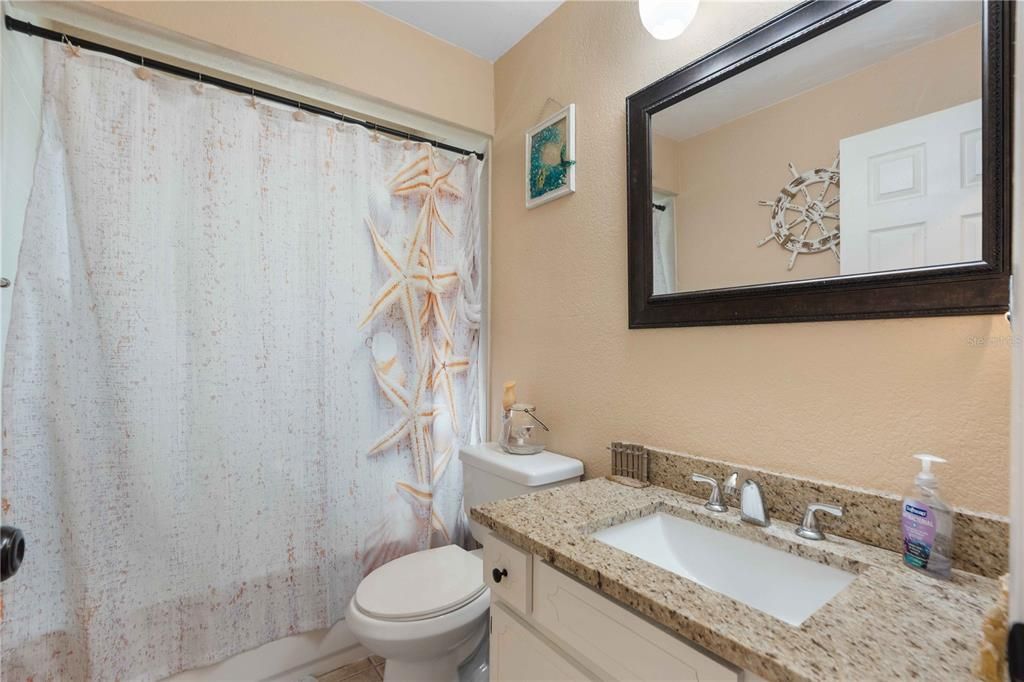 For Sale: $290,000 (3 beds, 2 baths, 1428 Square Feet)