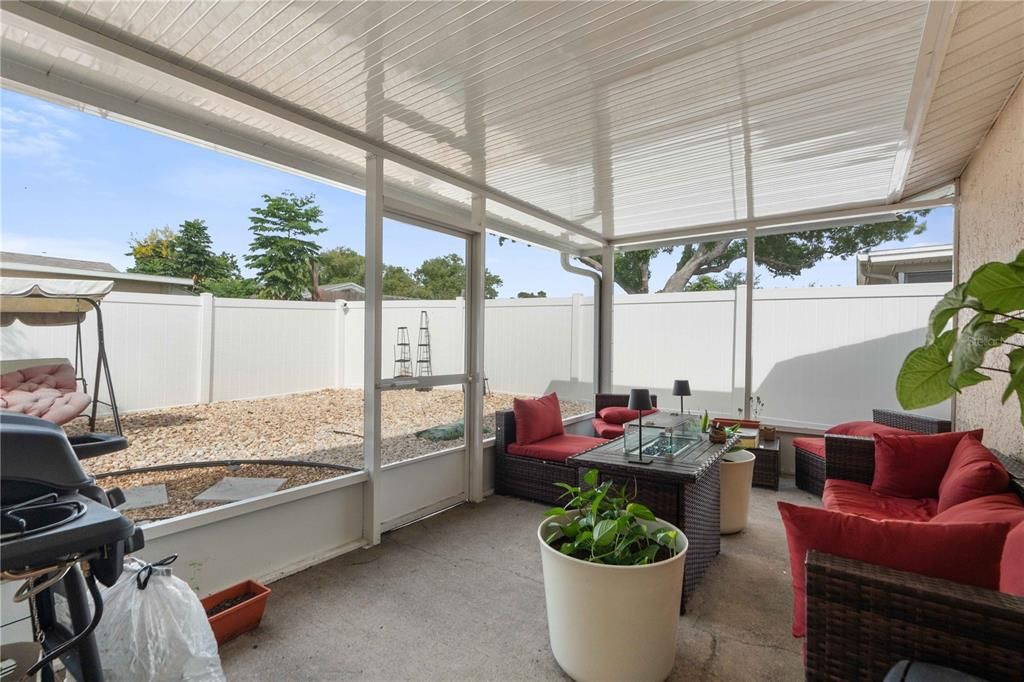 For Sale: $290,000 (3 beds, 2 baths, 1428 Square Feet)