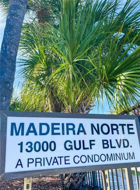 En Venta: $899,000 (2 camas, 2 baños, 1110 Pies cuadrados)