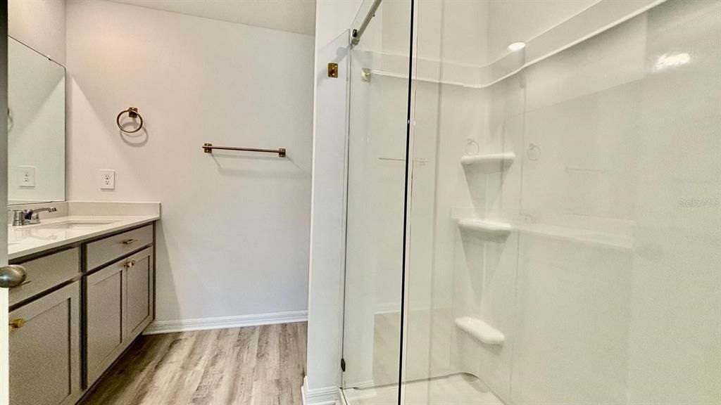 В аренду: $1,900 (3 спален, 2 ванн, 1516 Квадратных фут)