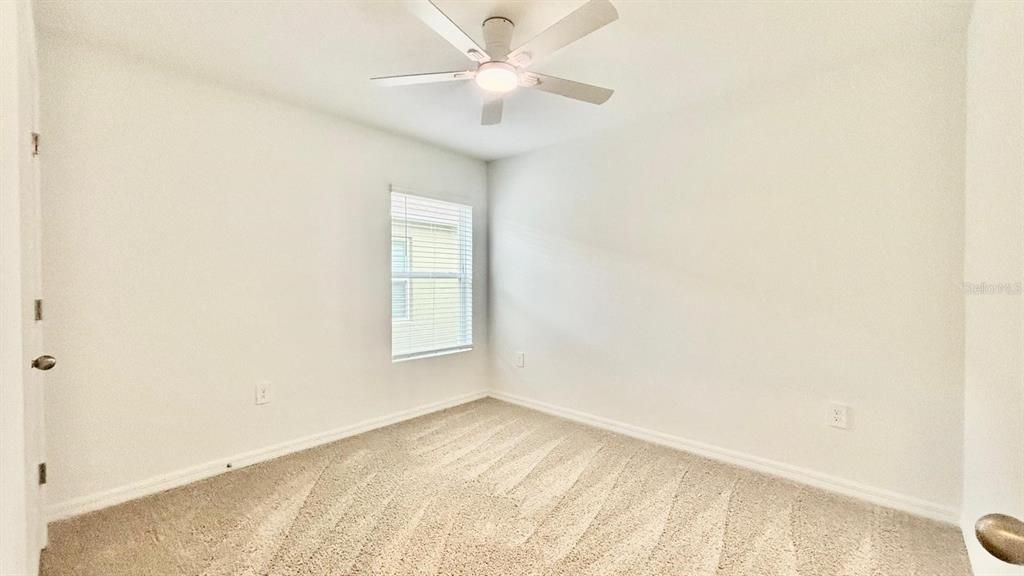 В аренду: $1,900 (3 спален, 2 ванн, 1516 Квадратных фут)