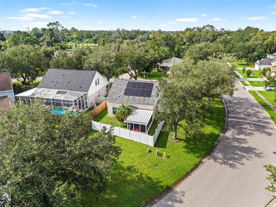 For Sale: $299,000 (3 beds, 2 baths, 1481 Square Feet)