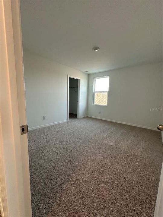 For Rent: $3,095 (4 beds, 3 baths, 3058 Square Feet)