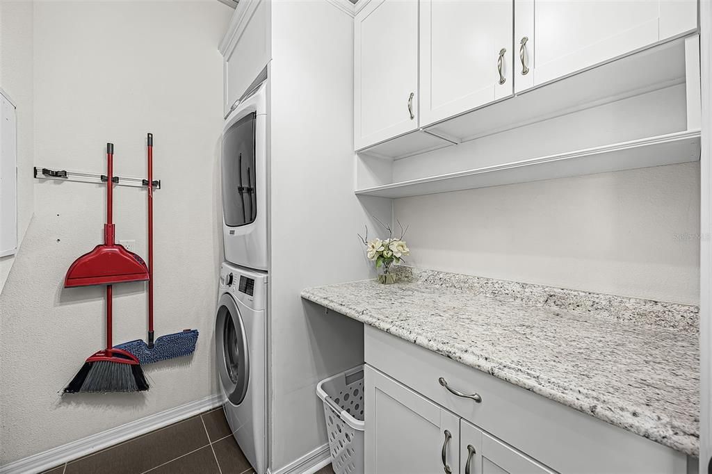 В аренду: $7,500 (4 спален, 4 ванн, 3118 Квадратных фут)