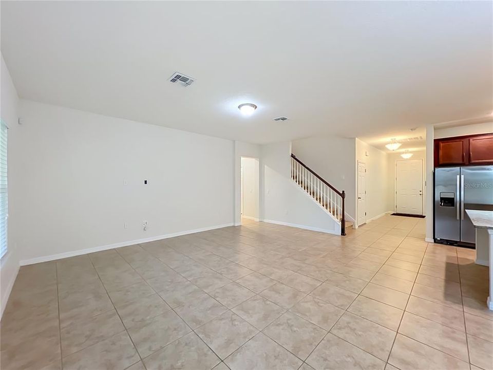 В аренду: $3,200 (5 спален, 3 ванн, 3088 Квадратных фут)