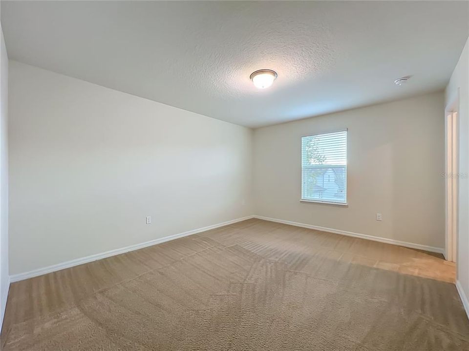 В аренду: $3,200 (5 спален, 3 ванн, 3088 Квадратных фут)