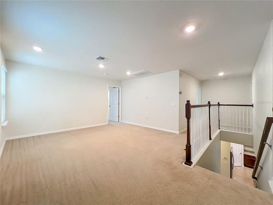 В аренду: $3,200 (5 спален, 3 ванн, 3088 Квадратных фут)
