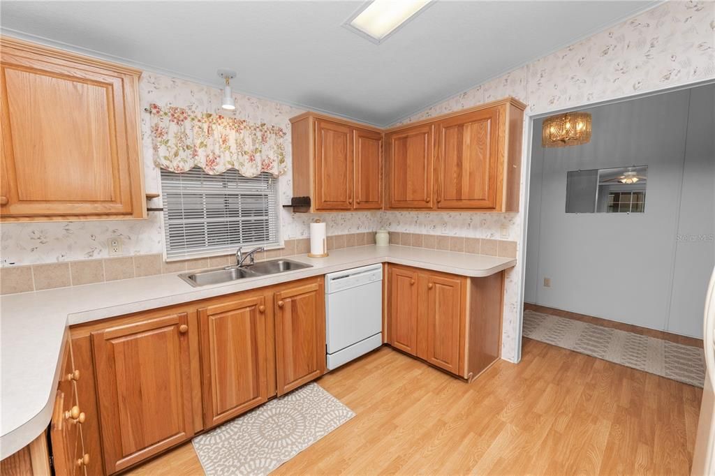 En Venta: $265,000 (3 camas, 2 baños, 1344 Pies cuadrados)