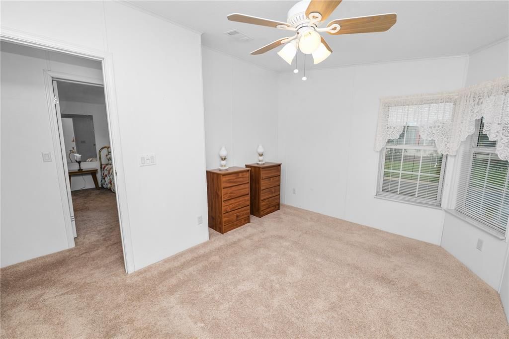 En Venta: $265,000 (3 camas, 2 baños, 1344 Pies cuadrados)