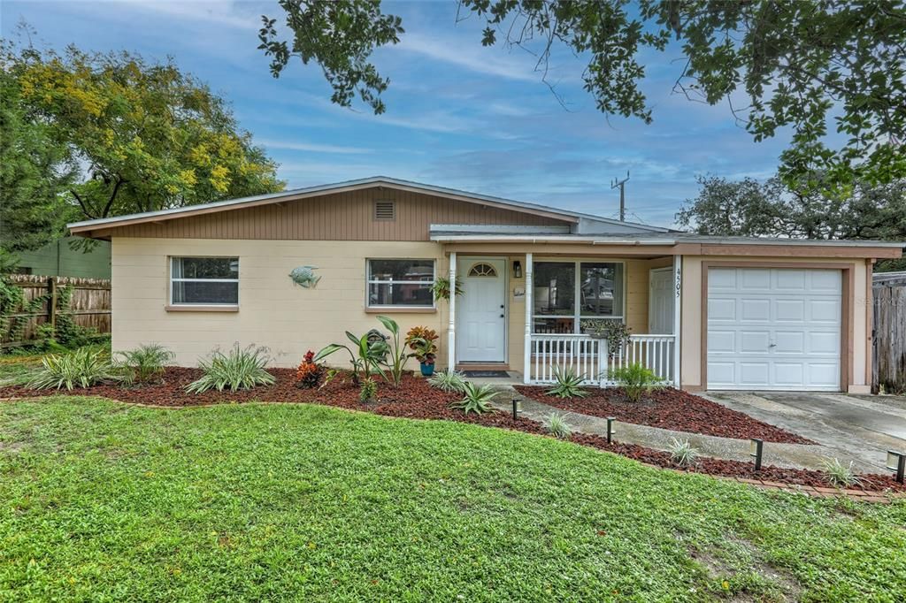 En Venta: $219,000 (2 camas, 1 baños, 816 Pies cuadrados)