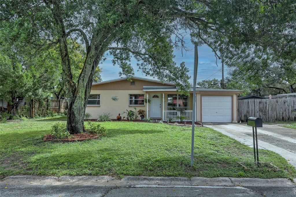 En Venta: $219,000 (2 camas, 1 baños, 816 Pies cuadrados)