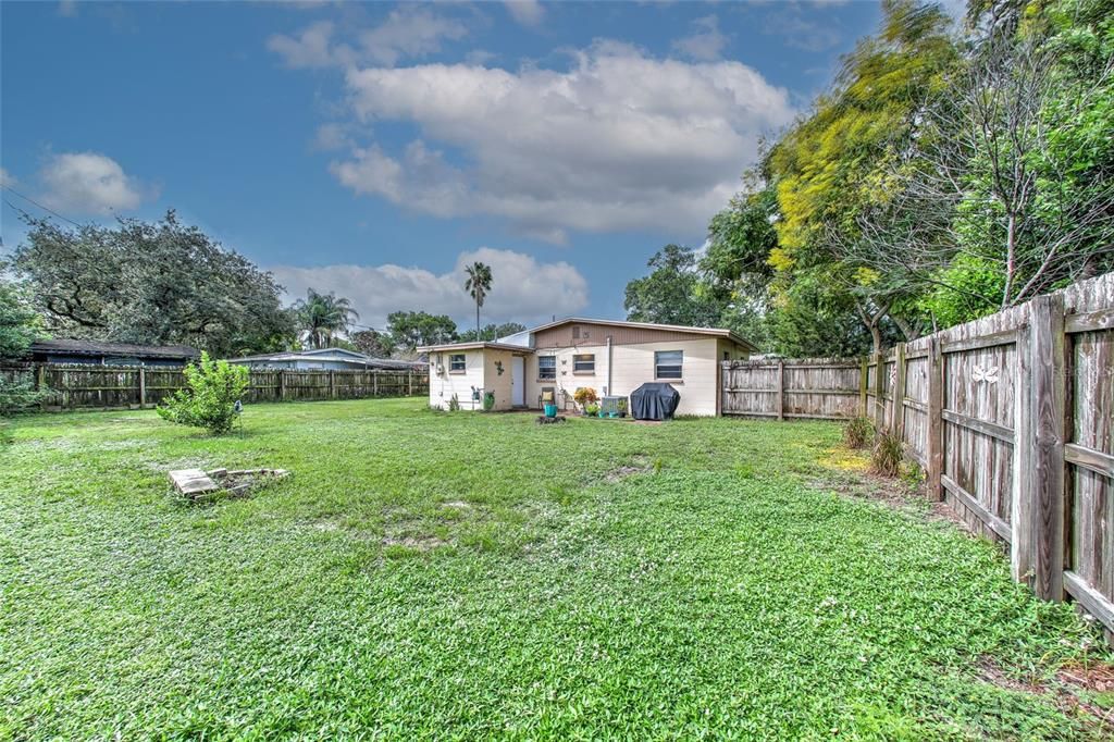 En Venta: $219,000 (2 camas, 1 baños, 816 Pies cuadrados)
