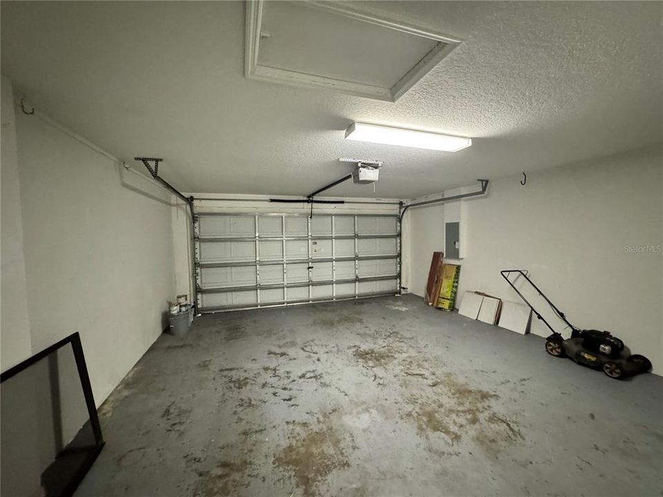En Renta: $2,350 (3 camas, 2 baños, 1742 Pies cuadrados)