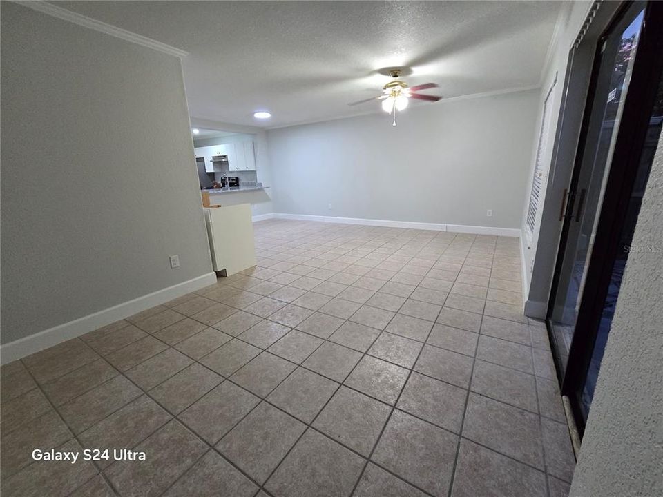 En Venta: $199,900 (2 camas, 2 baños, 1227 Pies cuadrados)