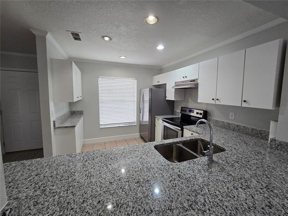 En Venta: $199,900 (2 camas, 2 baños, 1227 Pies cuadrados)