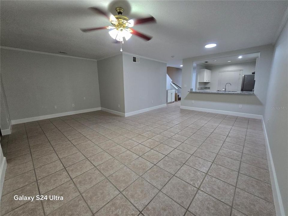 En Venta: $199,900 (2 camas, 2 baños, 1227 Pies cuadrados)