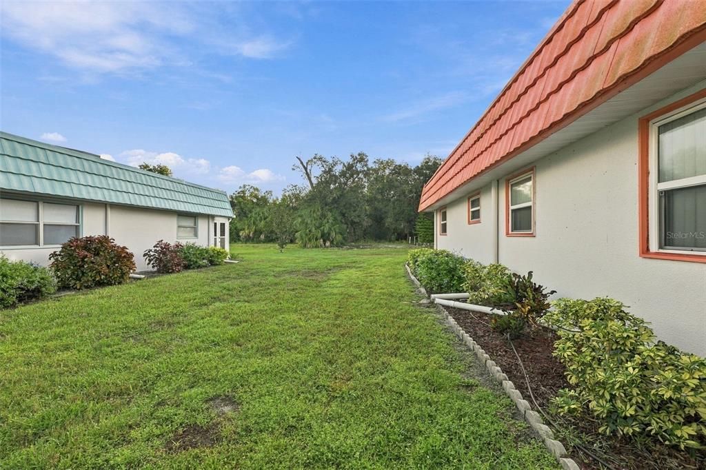 For Sale: $90,000 (2 beds, 2 baths, 960 Square Feet)