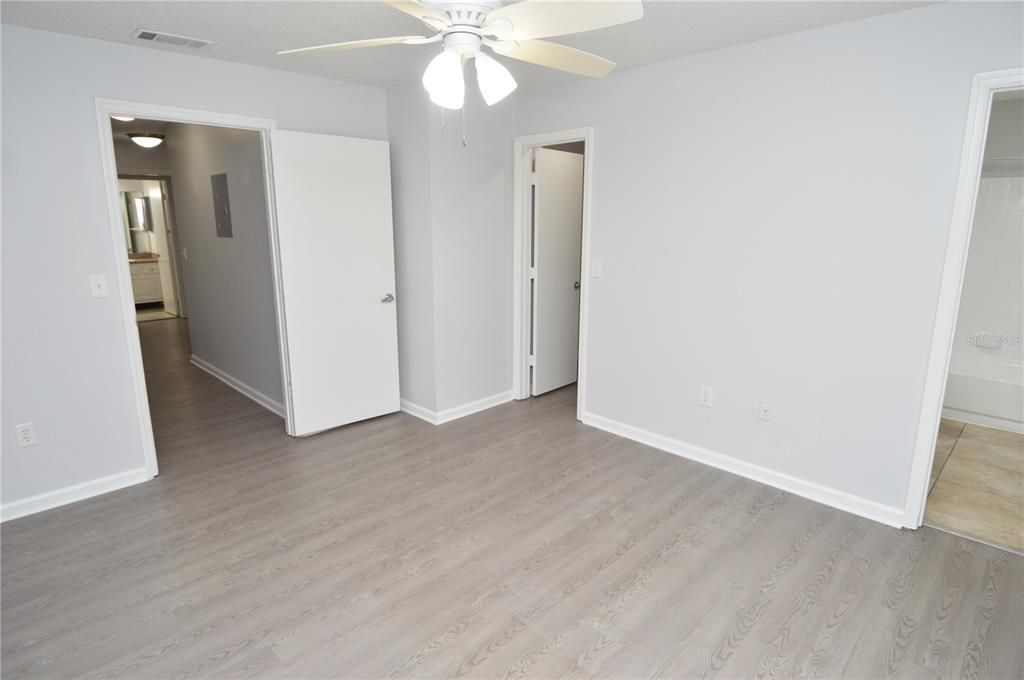 For Rent: $1,750 (2 beds, 2 baths, 1182 Square Feet)