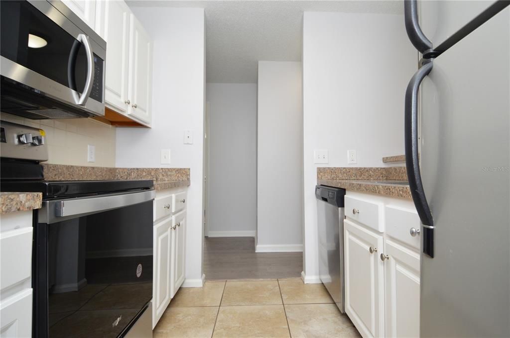 For Rent: $1,750 (2 beds, 2 baths, 1182 Square Feet)