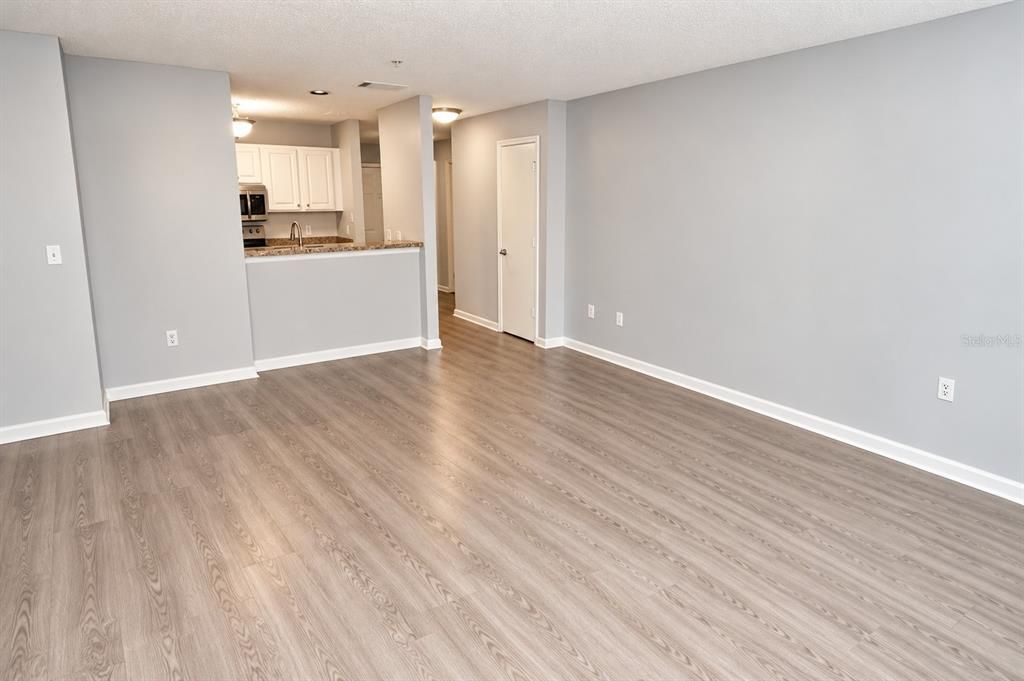 For Rent: $1,750 (2 beds, 2 baths, 1182 Square Feet)
