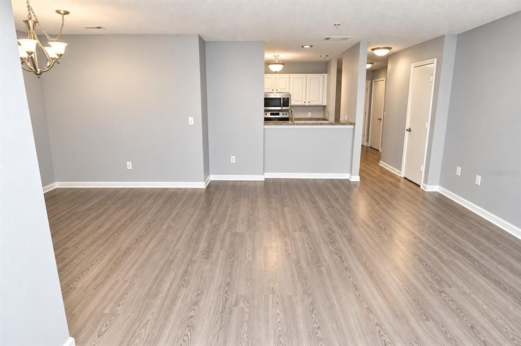 For Rent: $1,750 (2 beds, 2 baths, 1182 Square Feet)