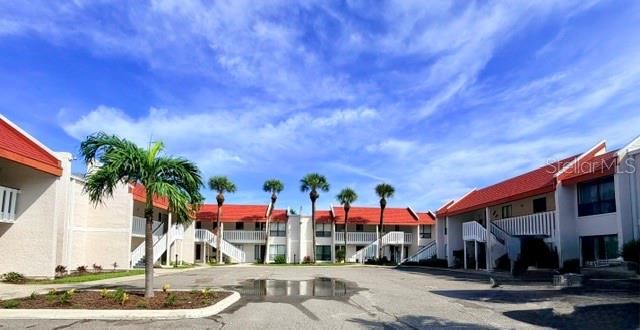 На продажу: $374,900 (1 спален, 1 ванн, 691 Квадратных фут)