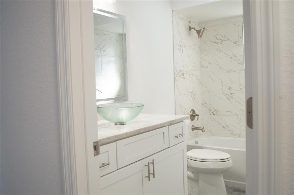 For Sale: $369,900 (3 beds, 2 baths, 1497 Square Feet)