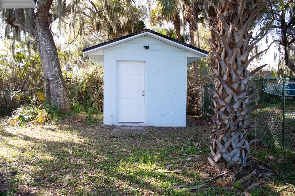 For Sale: $369,900 (3 beds, 2 baths, 1497 Square Feet)